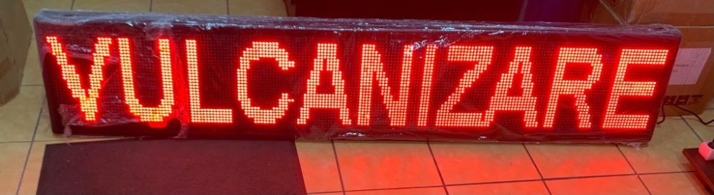 DISPLAY LED Caseta luminoasa programabila TEXT - se poate scrie orice