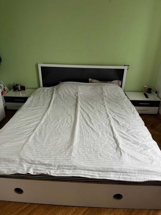 Дава се под наем Тристаен апартамент в Добрич, Център - 90 кв.м за 280 € - Снимка #12