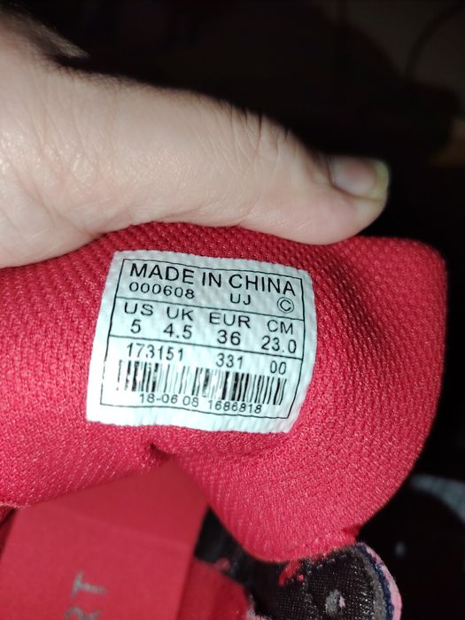 Продаётся спорт товары