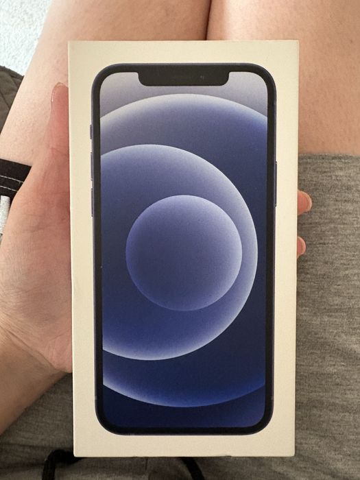 Iphone 12 черный