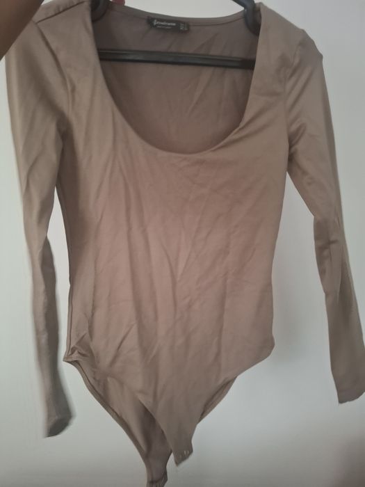 Продам боди с длинными рукавами