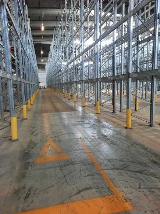 Vând sistem de raft galvanizat pentru greutăți mari la super preț