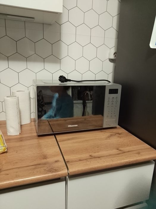 Прдам микроволновую печь