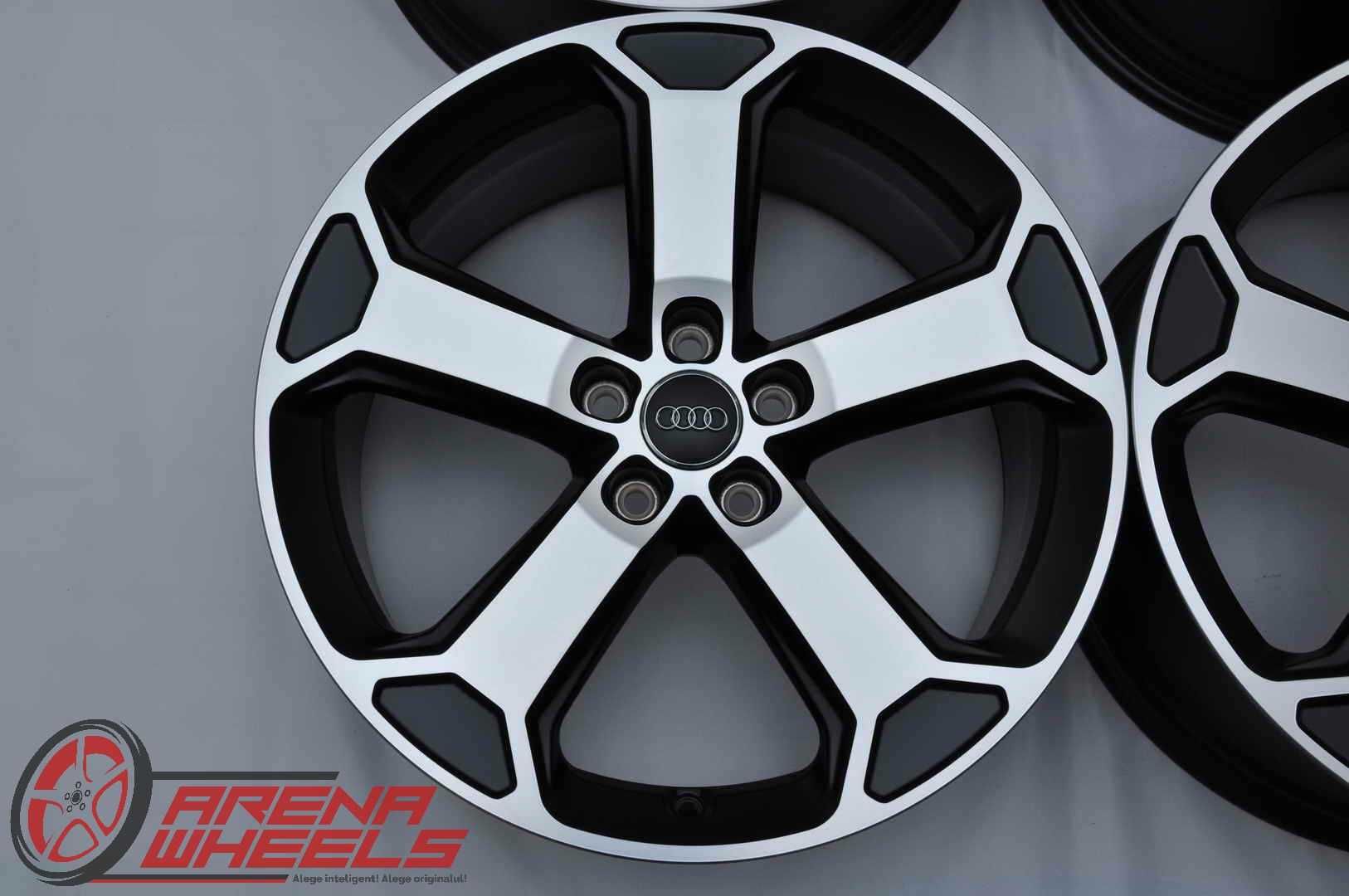 Jante Noi 19 inch Originale Audi Q2 SQ2 GA R19