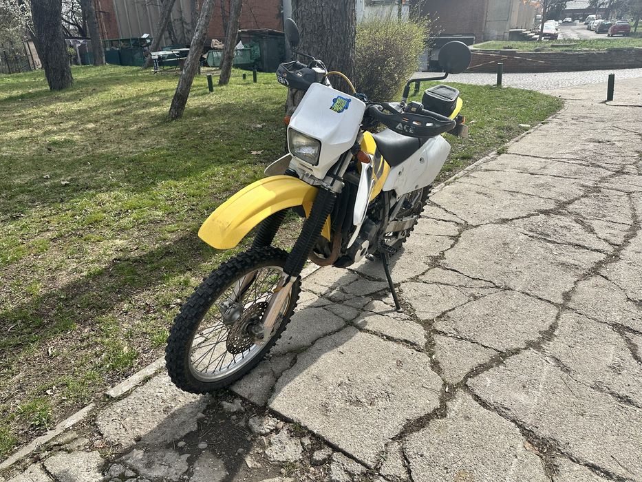 Suzuki DRZ 400 dual-sport