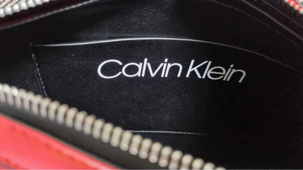 Calvin Klein,нова чанта