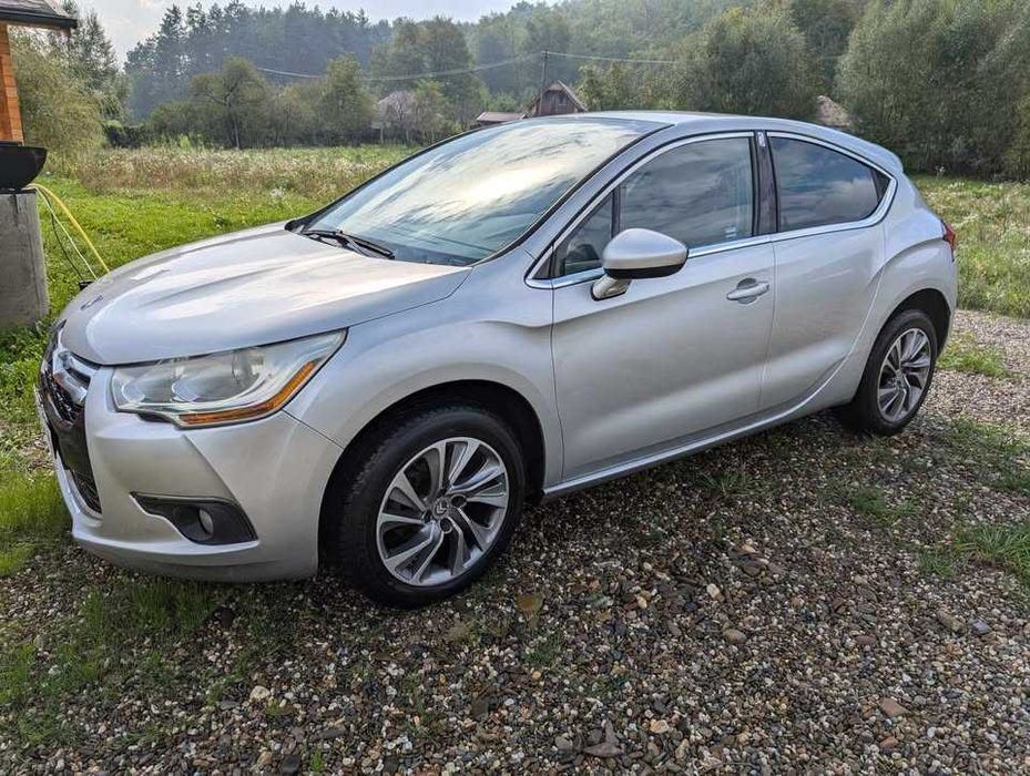 Vand/schimb Citroen DS4, 2012, 1,6 e-HDI (motor 9HR)-stare foarte buna