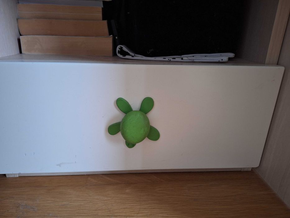 Дръжки за шкафове