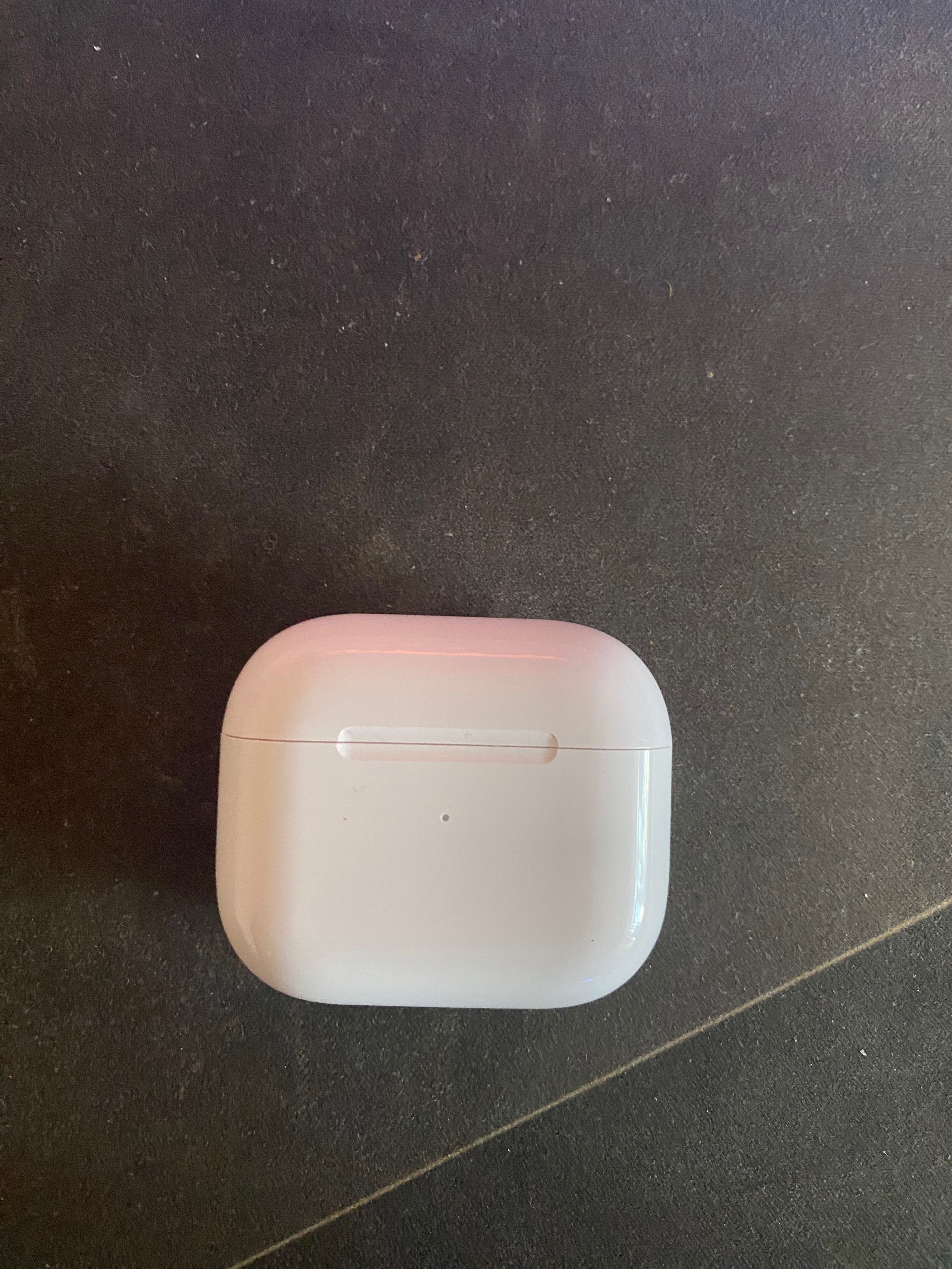 AirPods 3 с MagSafe