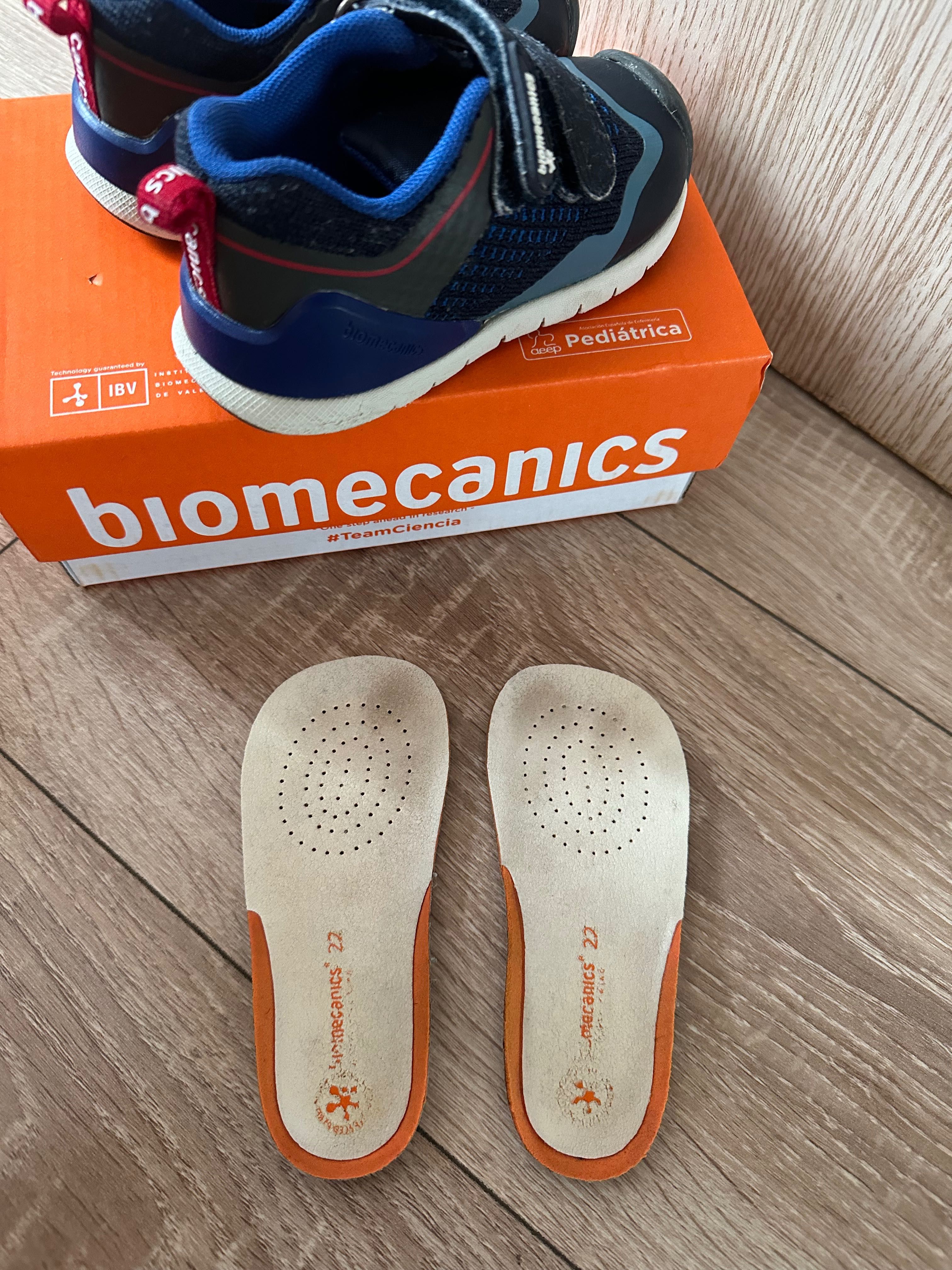 Спортни обувки Biomecanics