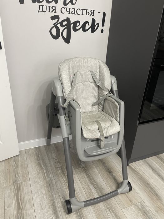 Срочно продается детский стульчик трансформер!!!