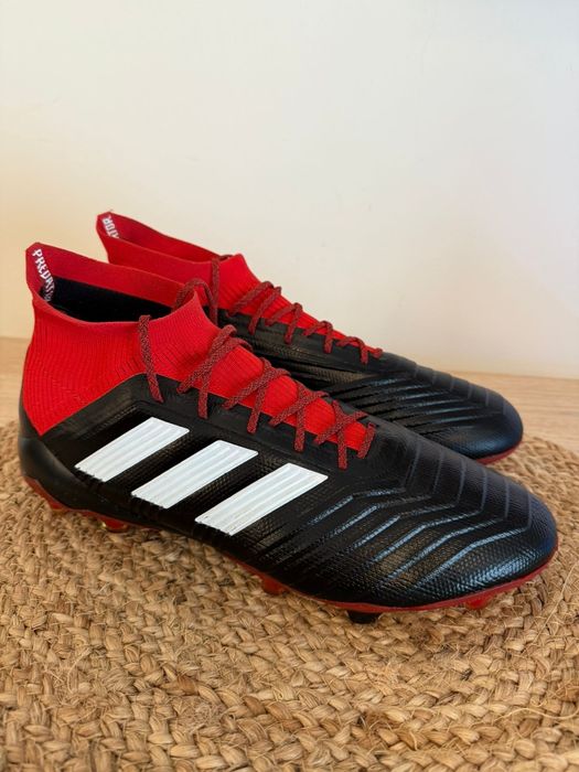 Ghete de fotbal ADIDAS Predător 18+FG