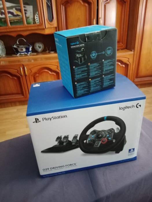 De vânzare Logitech G29