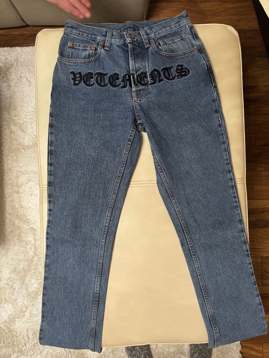 Оригинални дънки Vetements
