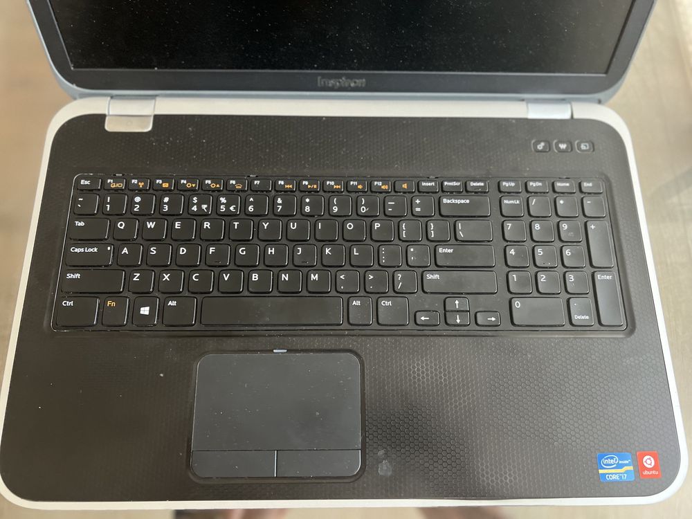 Лаптоп Dell inspiron 7720