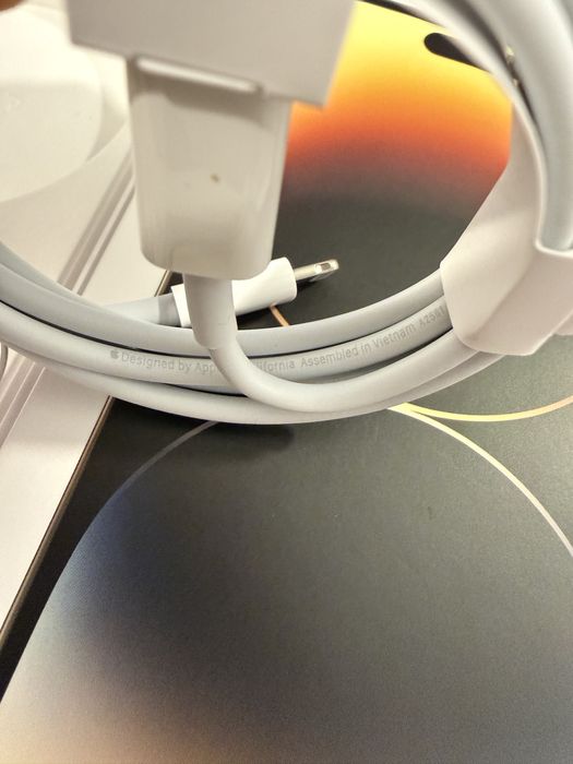 Vand Cablu Iphone tip C cu iesire lightning