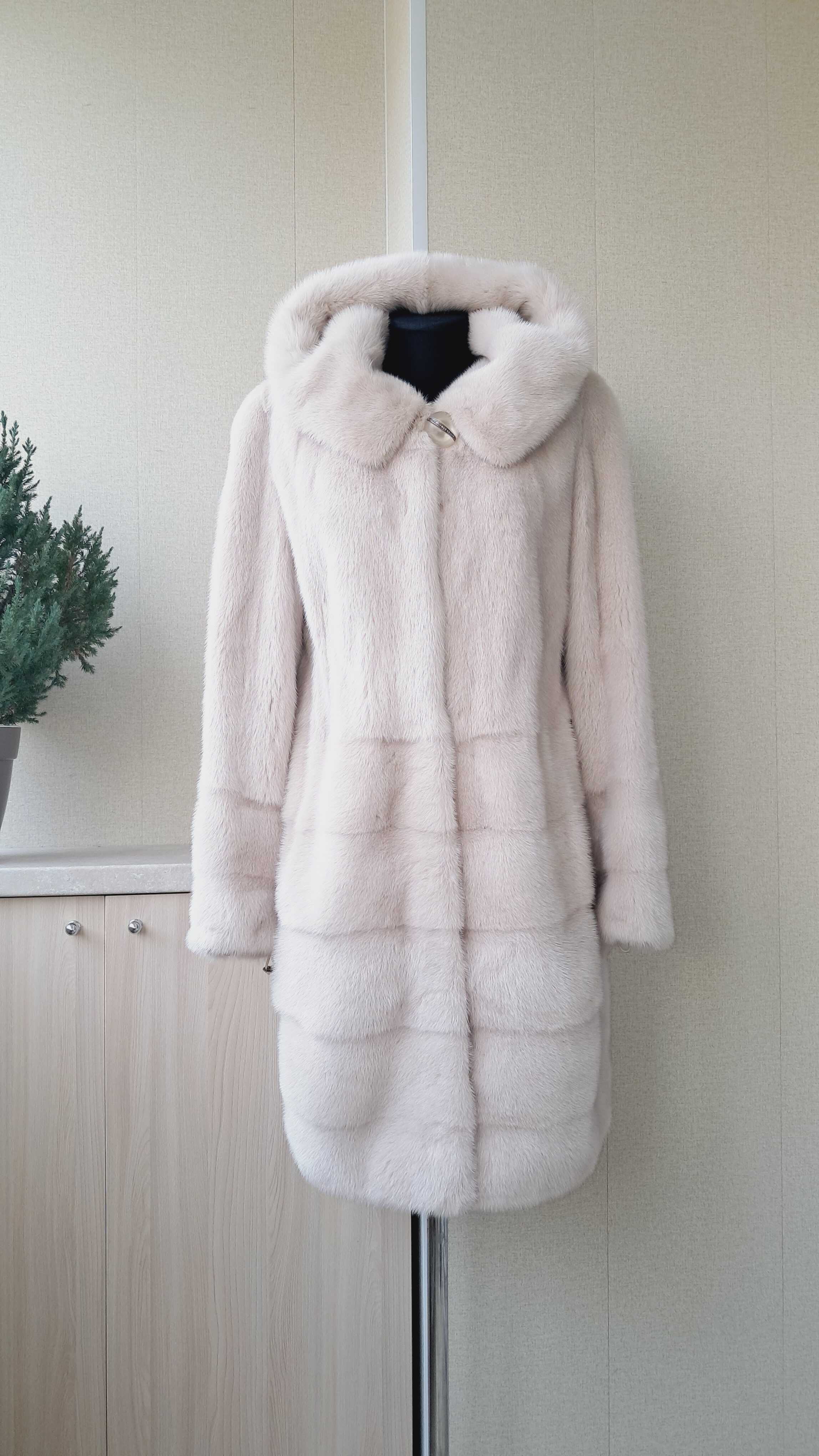 Haina vizon blana naturala , Haină de nurcă , culoare Ivory