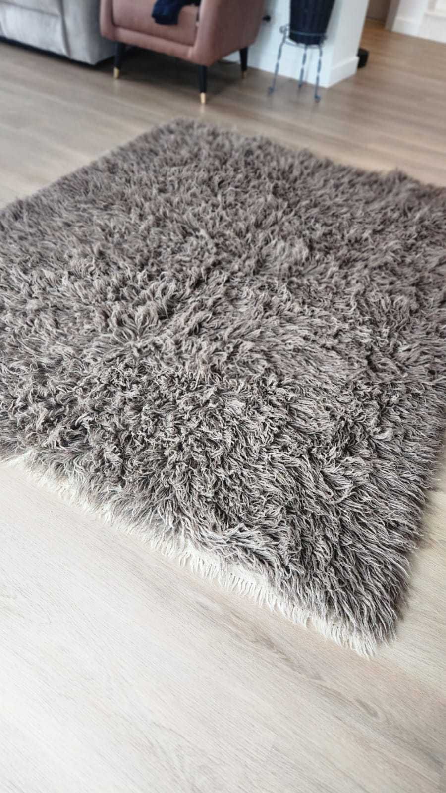 covor tradional lana naturala culoare maro