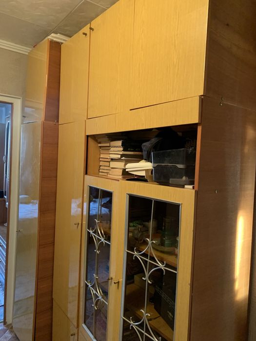 Отдам бесплатно стенку