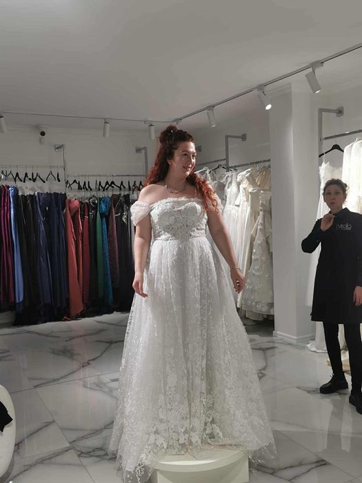 РАЗПРОДАЖБА нова булченска рокля