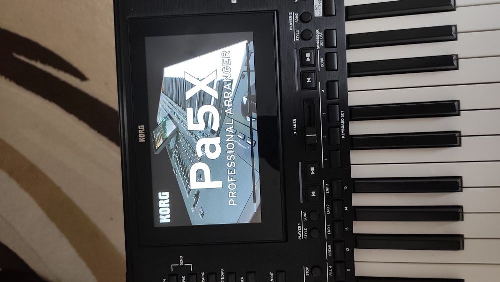 Korg Pa5x 61 клавиша