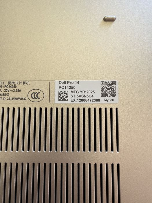 Лаптоп Dell Pro 14 PC14250 Ultra 5 235U 32RAM
