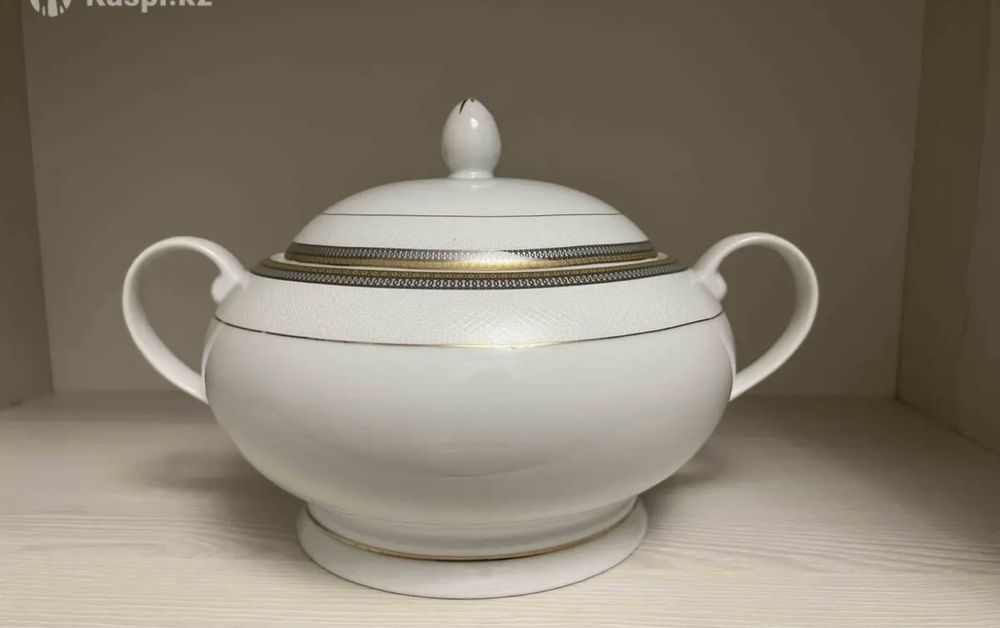 Чайно-столовый сервиз