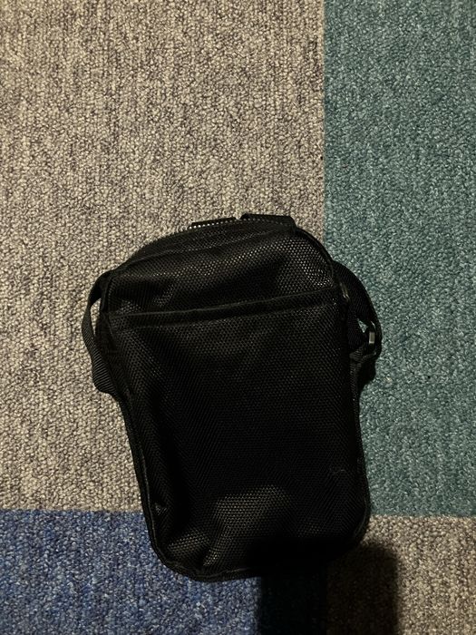 Черна чанта nike