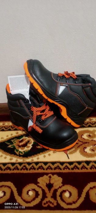 Продам спец обув