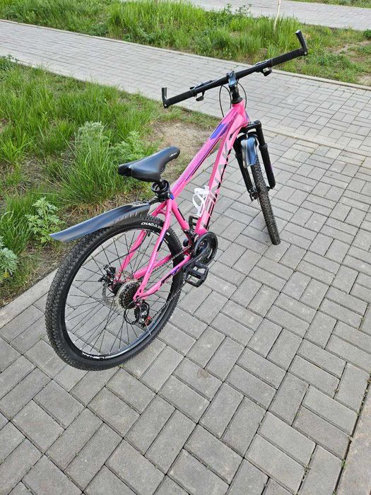 Продам велосипед. Состояние идеальное. 10 ступеней скорости.