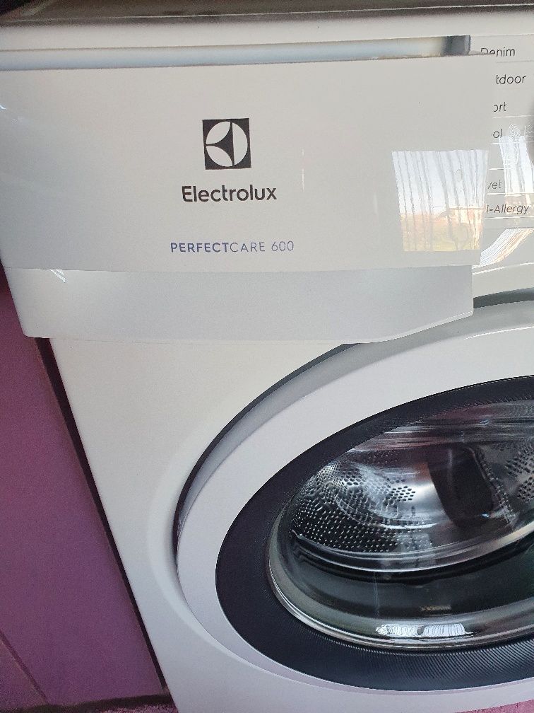 Пералня Electrolux