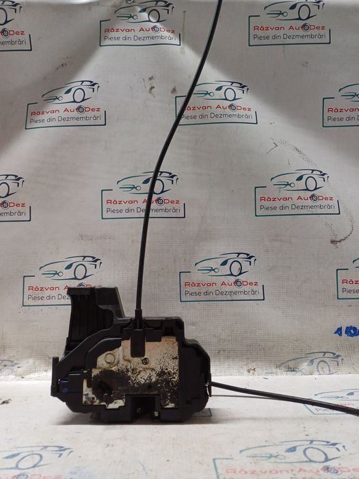 broasca dreapta spate renault clio 3 - benzina 2010