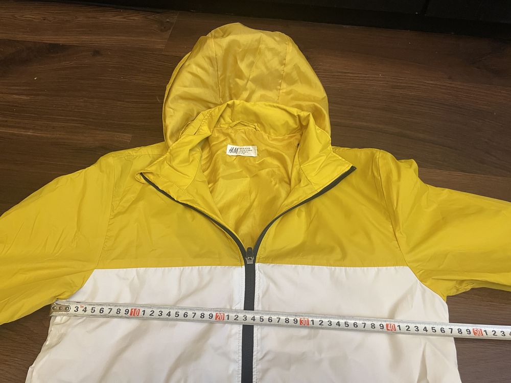 Ново Ветро и водозащитно яке, H&M 158см