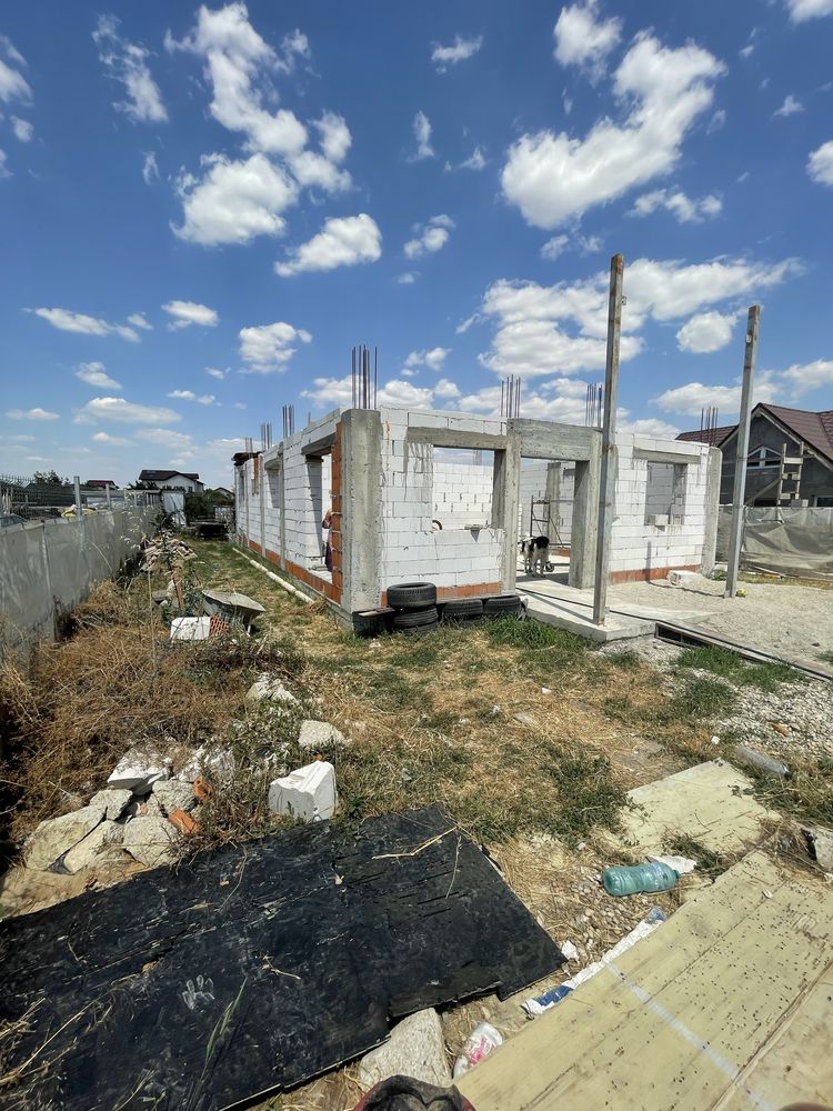 Teren Comuna 1 Decembrie 580 MP constructie inceputa