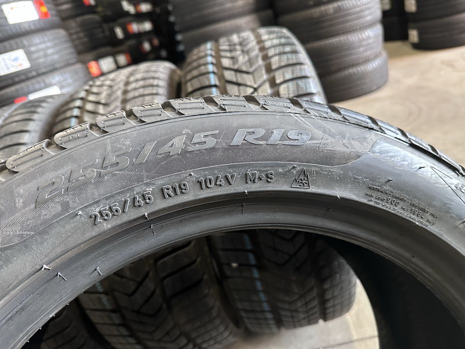 255/45/19 PIRELLI 4бр