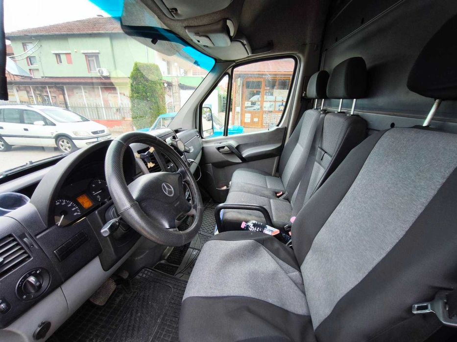 Мерцедес Бенц Спринтер 316 2011г