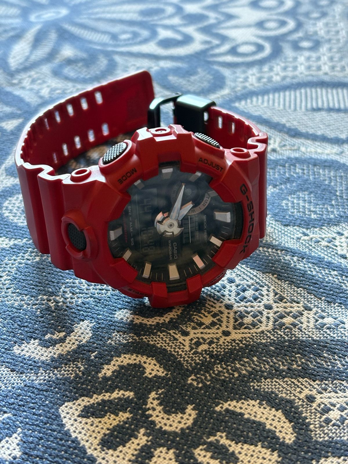 Часы Casio G-Shock