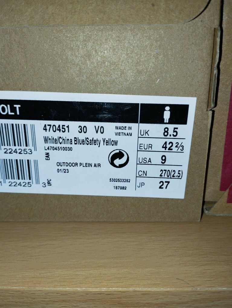 Pantofi Salomon Aero Volt alergare  marime 43 1/3