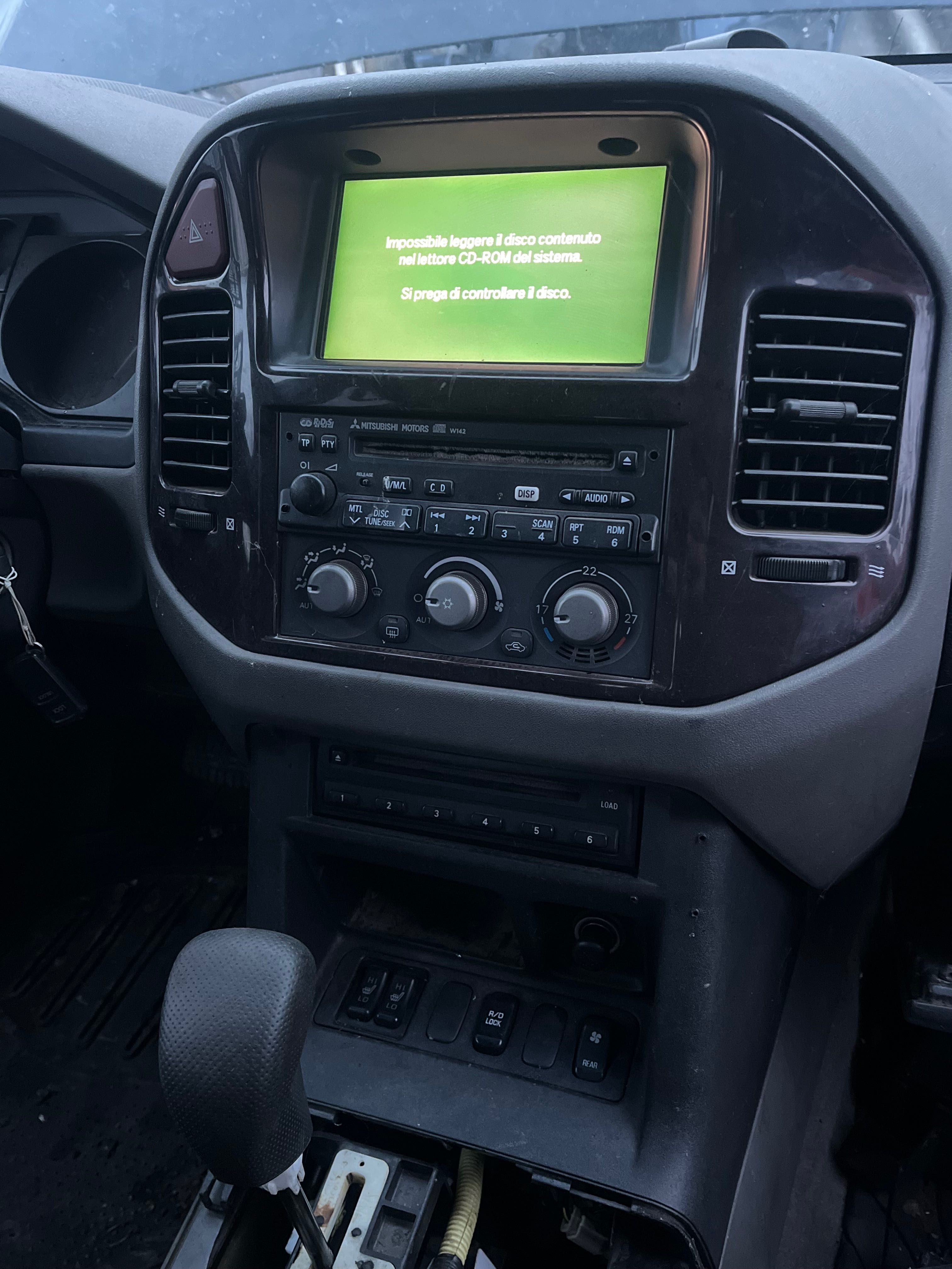 Mitsubishi Pajero 3 3.2did (НА ЧАСТИ)