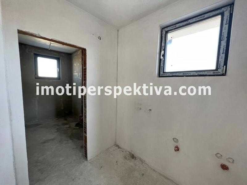 Продава се Къща в с. Брестник, Област Пловдив - 240 кв.м за 1107 €/кв.м - Снимка #3