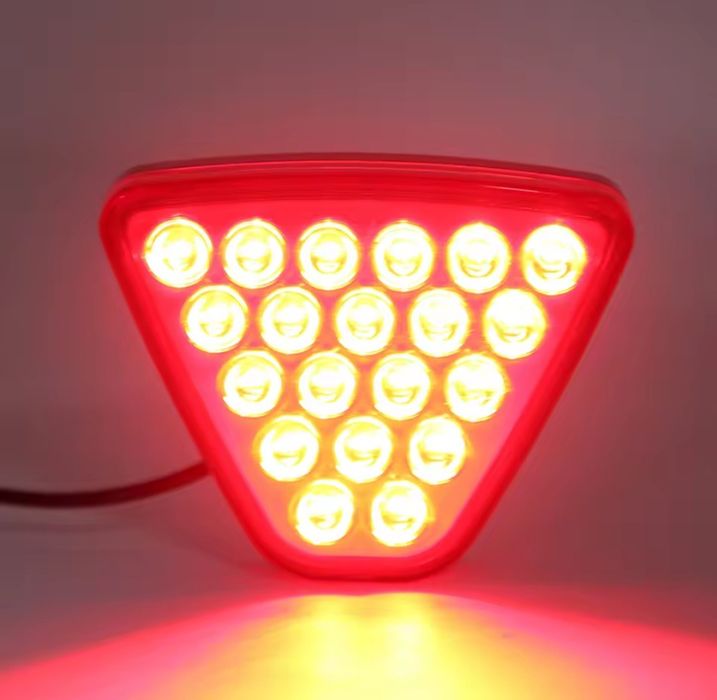 Lampa led F1 Stop frana Formula 1 Stop Frana Suplimentar ROSU F1