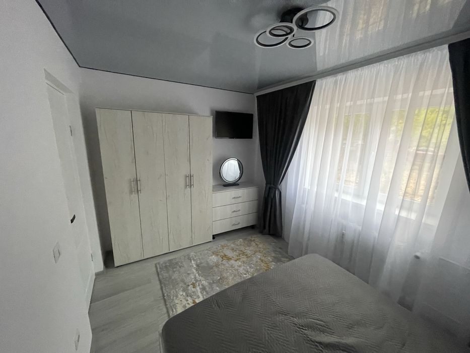 Apartament de inchiariat , parter , Primaverii!