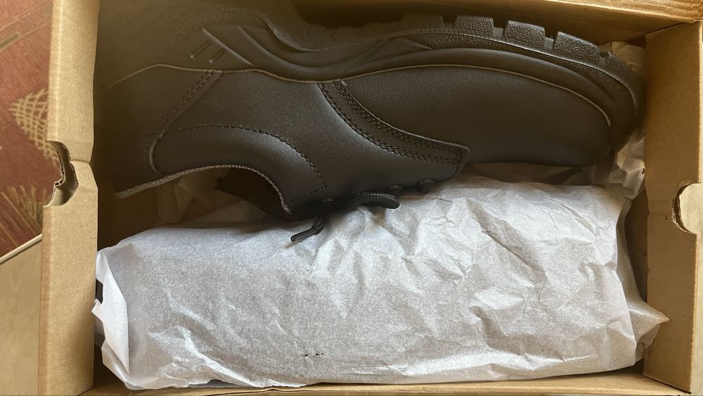 Vand bocanci de lucru Portwest.