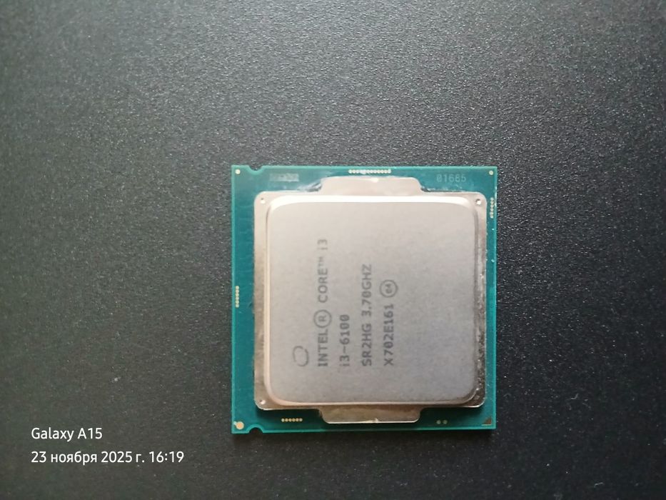 Процессор интел I3 6100+кулер