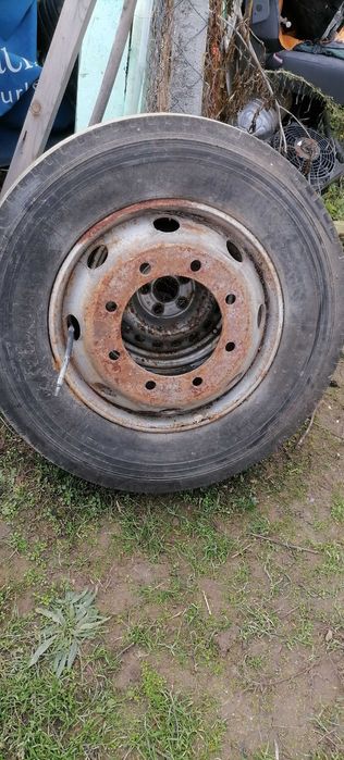 Гума и джанта тежкотоварни автомобили