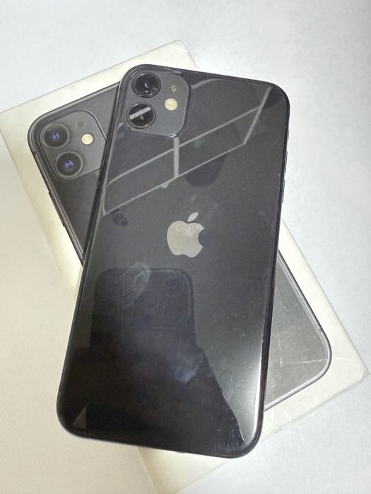Продам айфон 11.