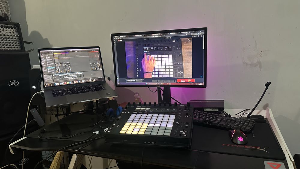 Продам Abletone push 2 контроллер  б/у