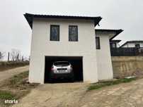 Casa stil Garsoniera langa Mioveni, Piscani, cu garaj,