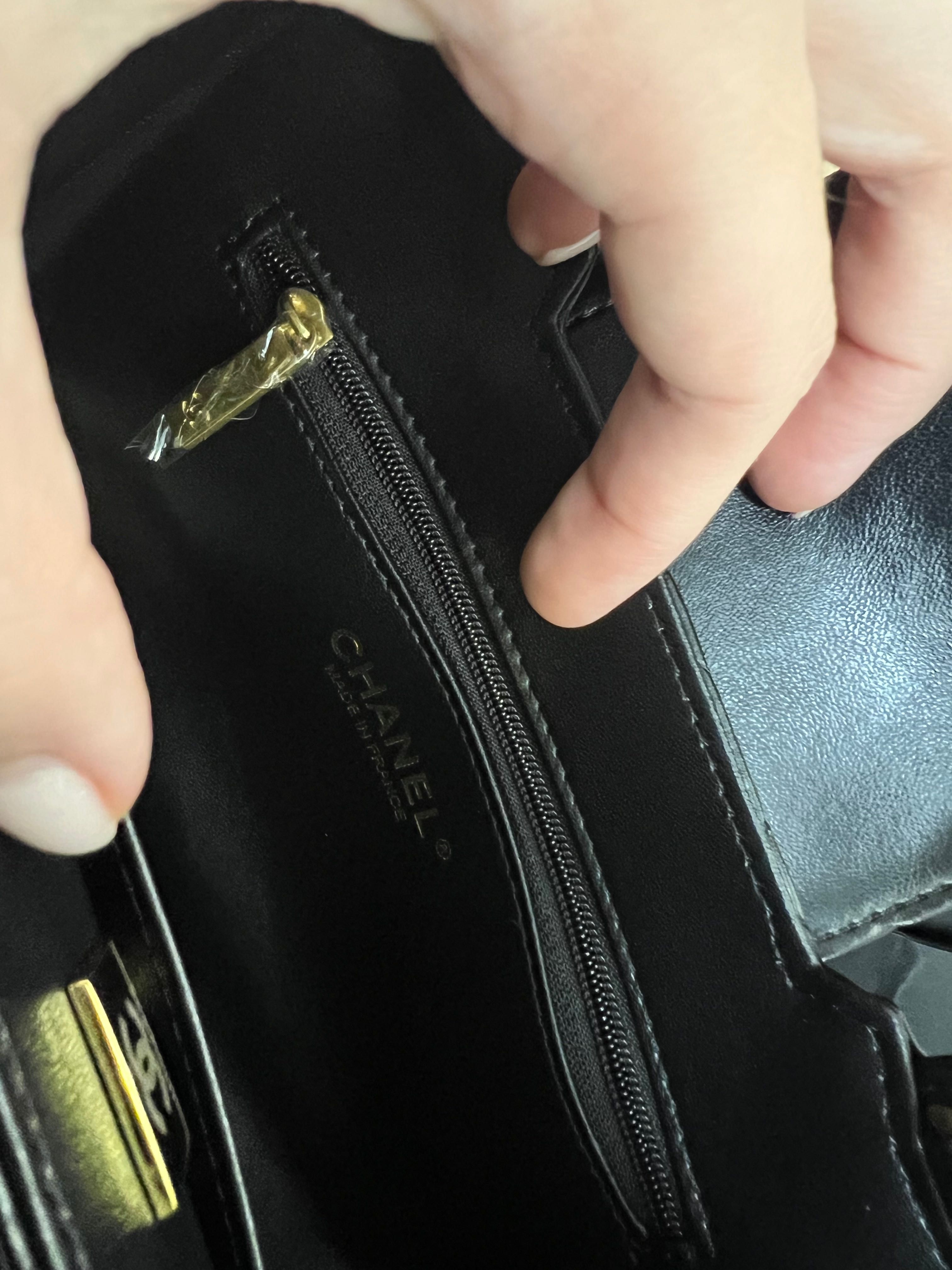 Кожена чанта chanel