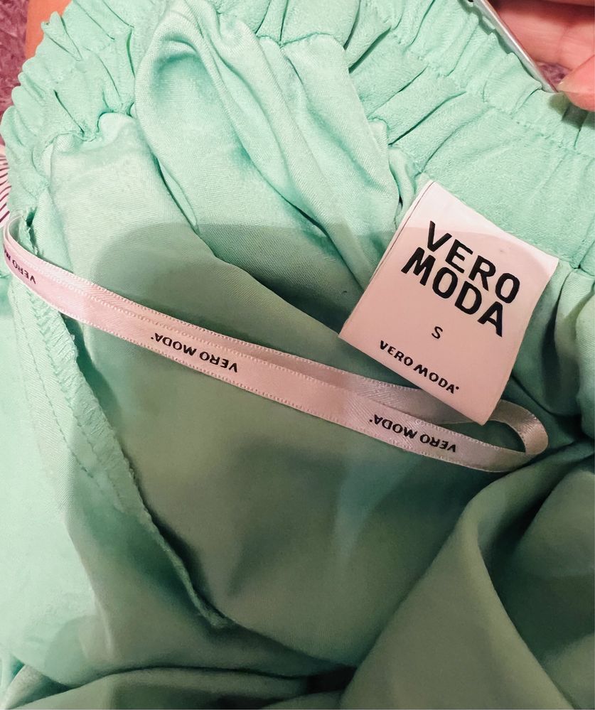 VERO MODA пола цвят мента тюркоазено синьо